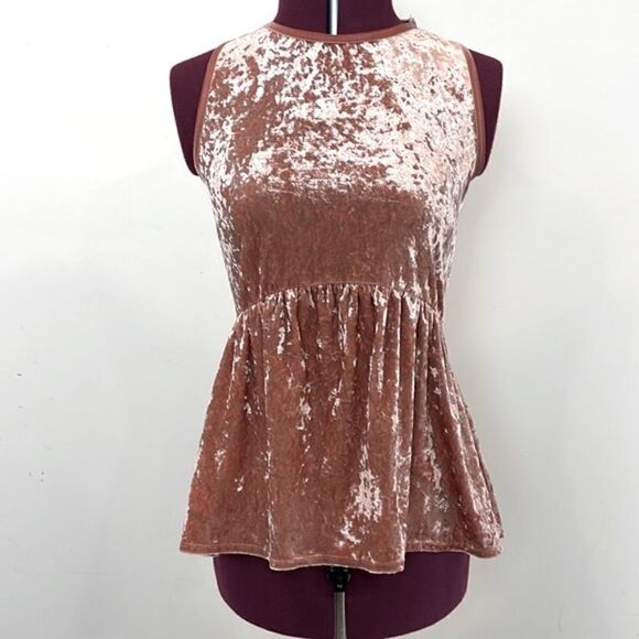 Knox Rose Dust Pink Velvet Sleeveless Top Low High style XS - Picture 1 of 10